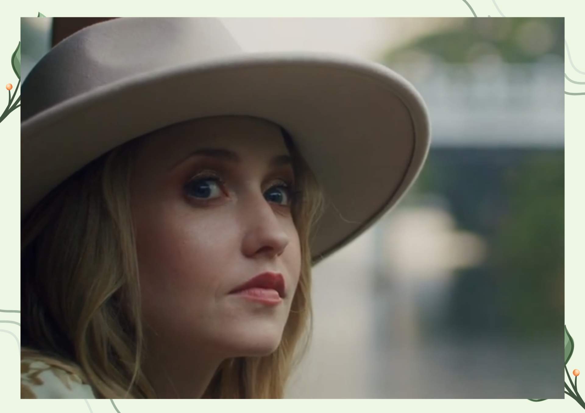 White Green Aesthetic Minimalist Blank Document Border 1 17