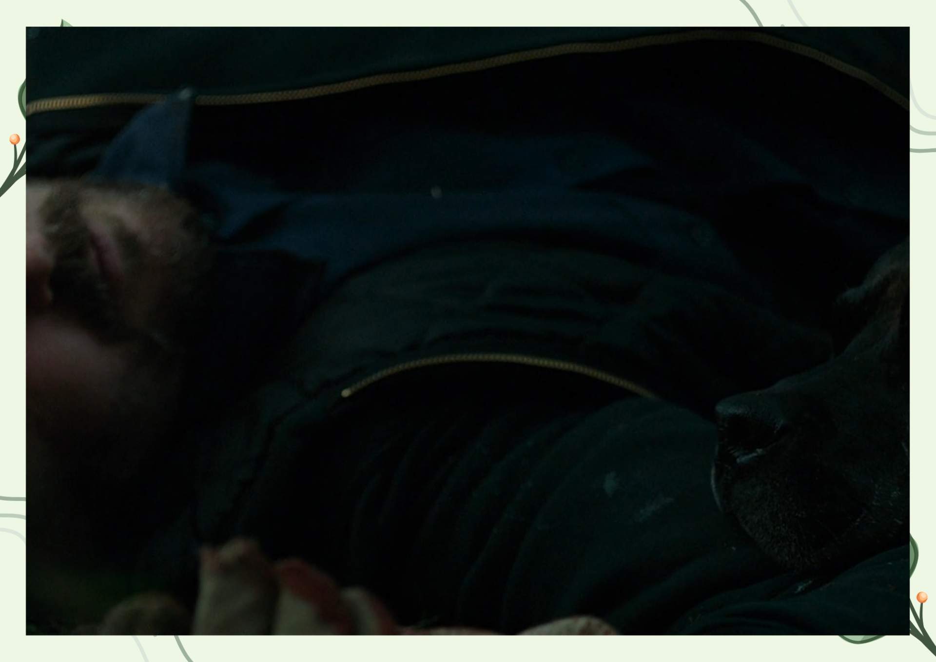 White Green Aesthetic Minimalist Blank Document Border 7 2