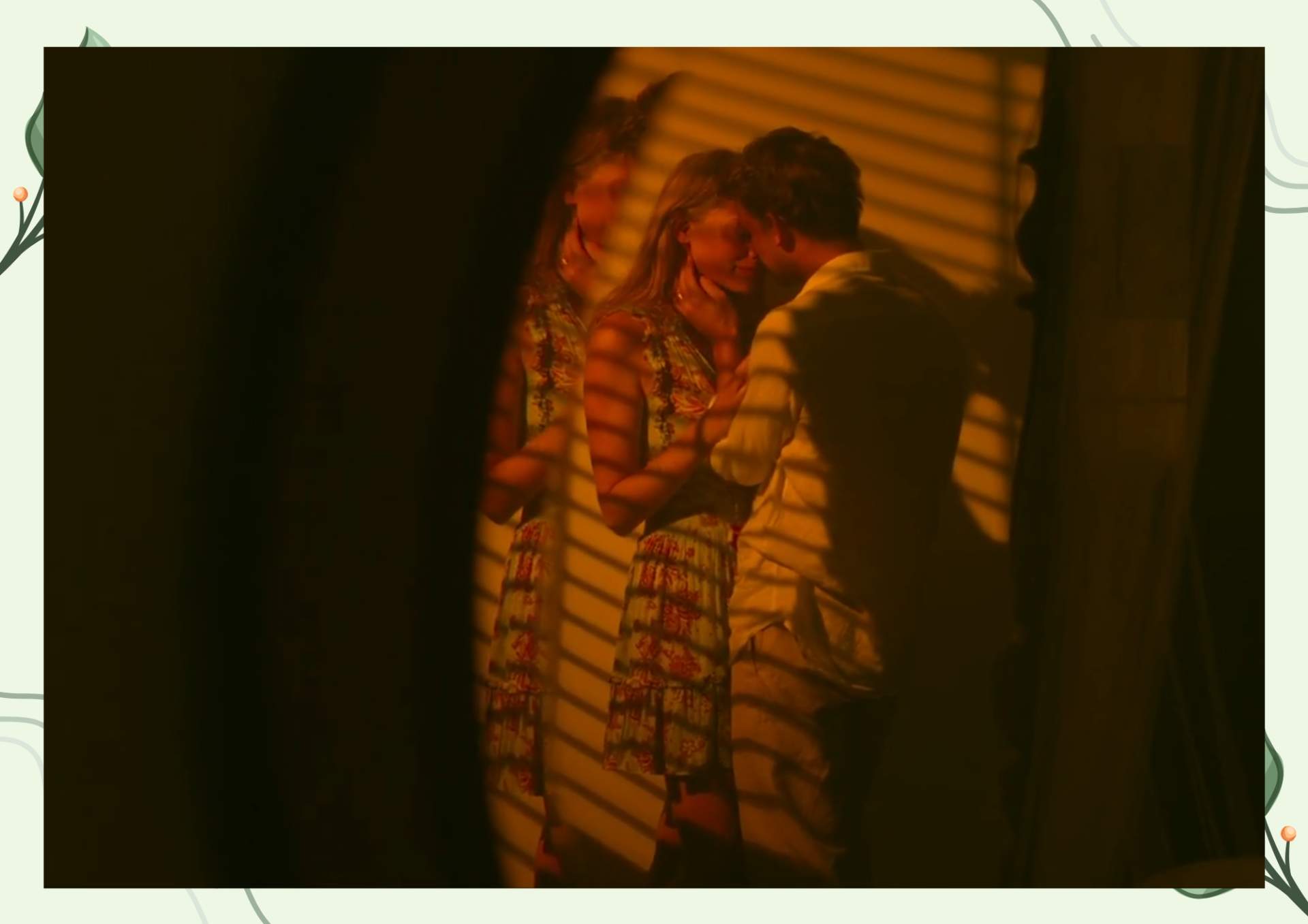 White Green Aesthetic Minimalist Blank Document Border 5